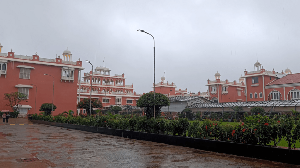 narayani dham in monsoon