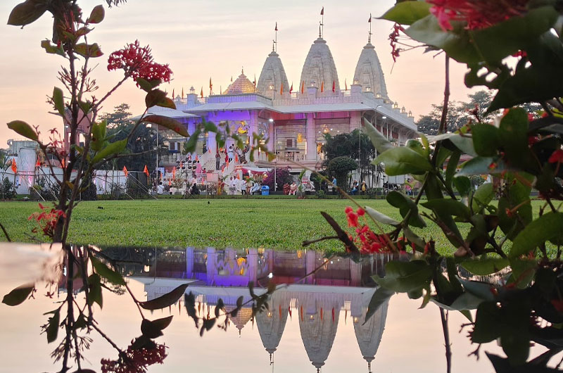 shree narayani dham temple