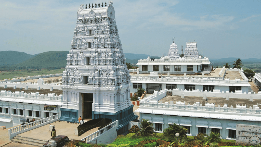 Sri Veera Venkata Sathyanarayana Swamy Vari Devasthanam Annavaram Temple