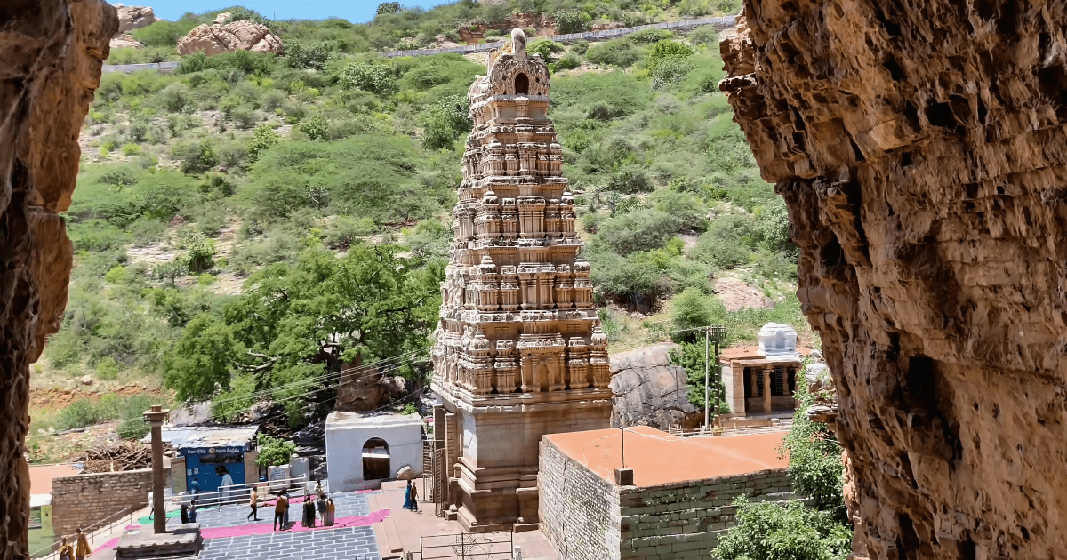 Yaganti Temple Timings